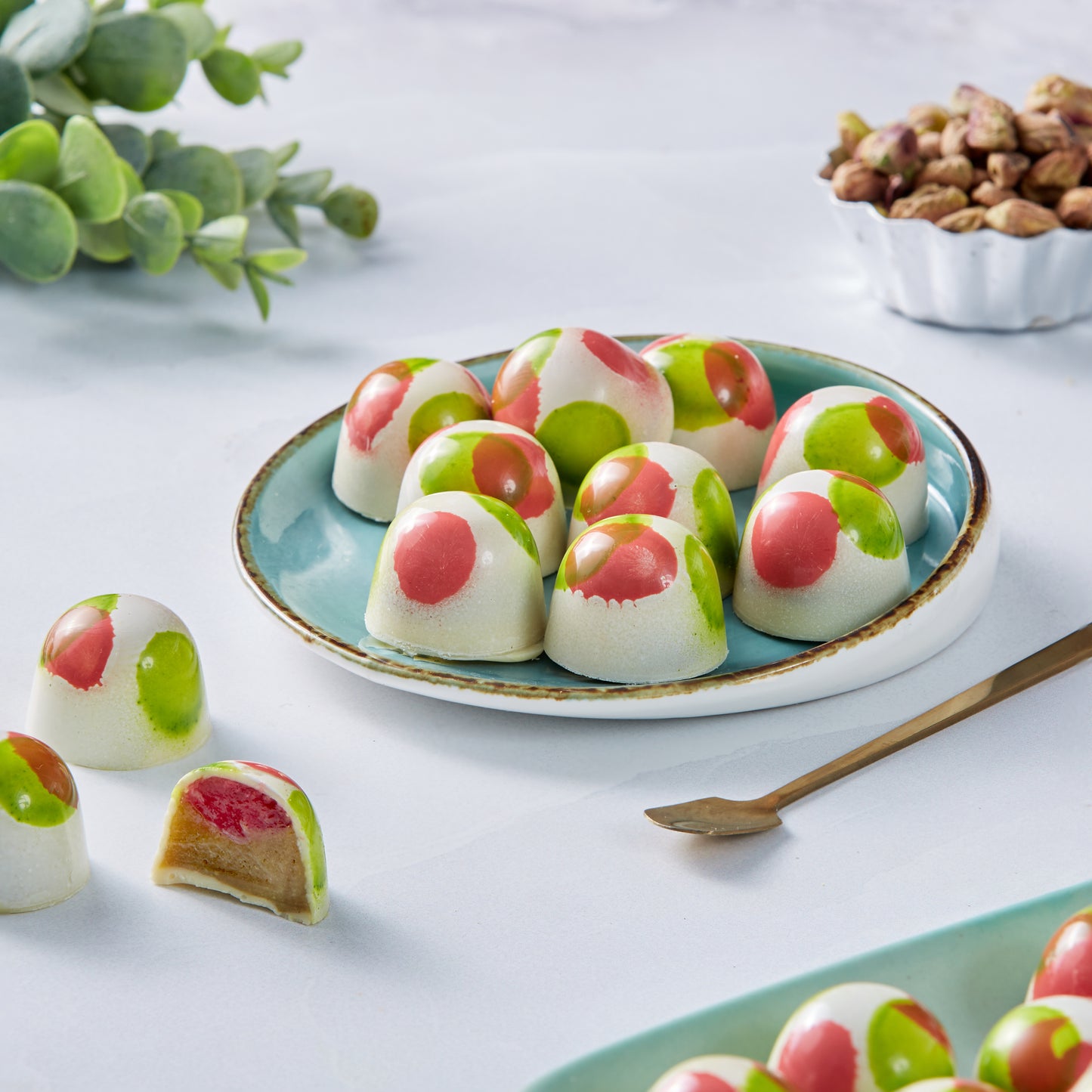 Pistachio and Raspberry Bonbon